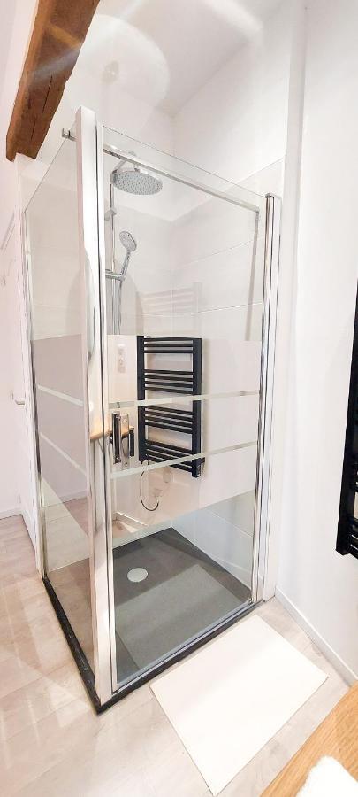 Artpink - Ideal Pros - Proche Commerces - Agathor Montlucon Ngoại thất bức ảnh